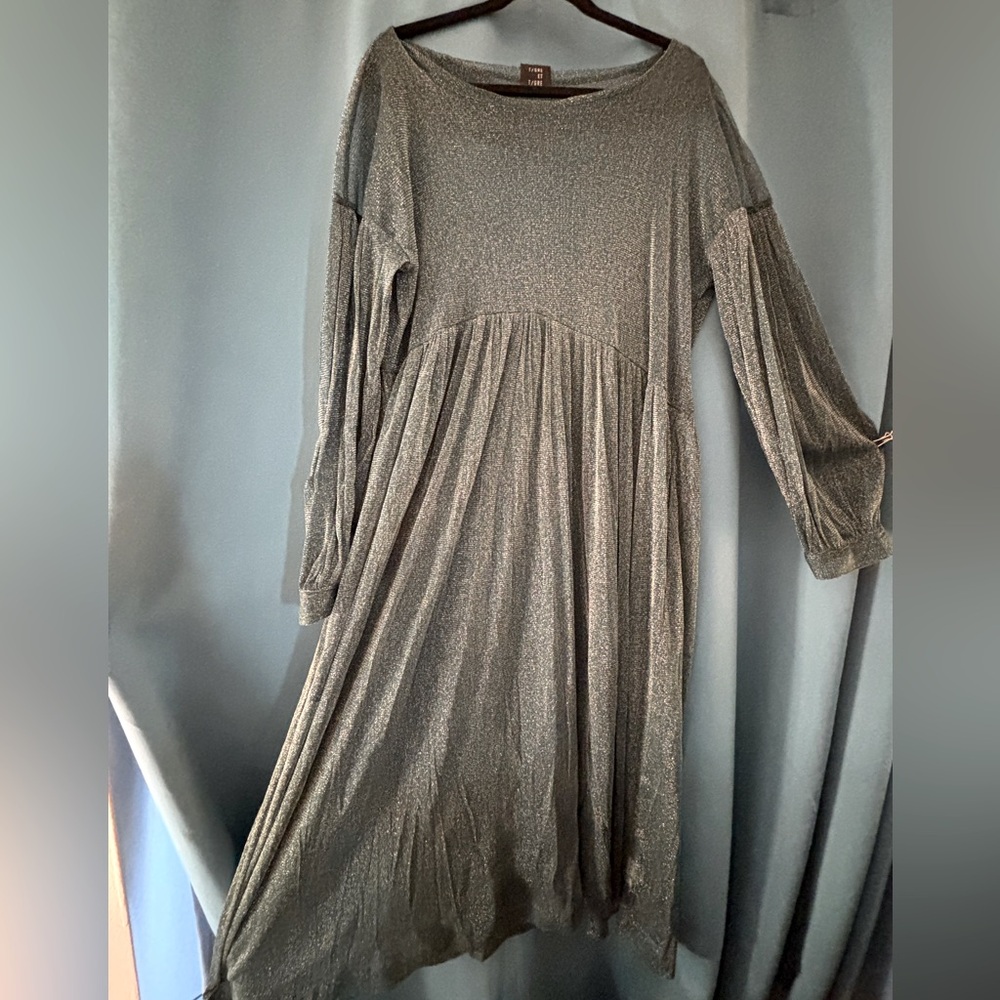 Elegant sparkly dress